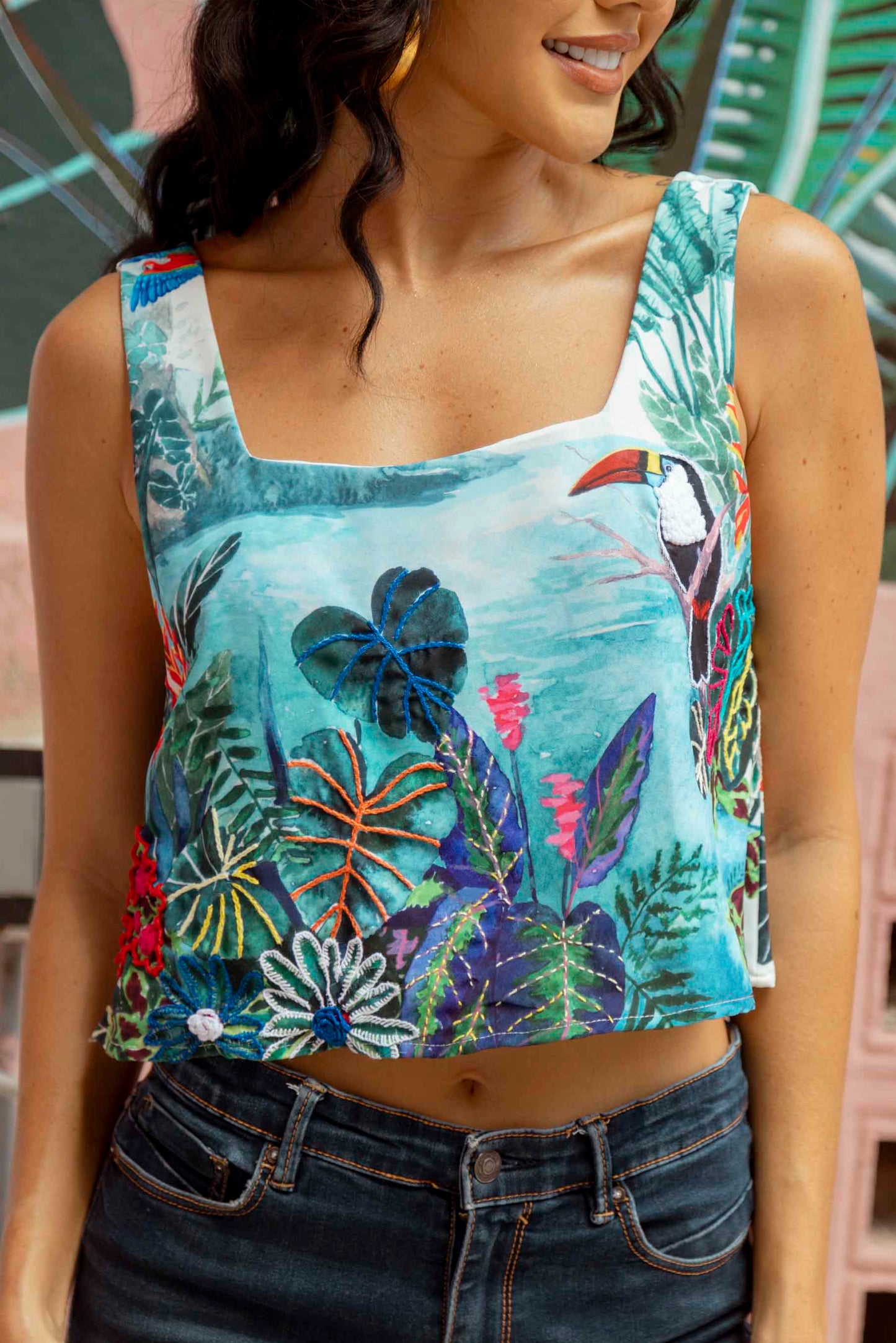 Crop Top Paisaje Bordado a Mano