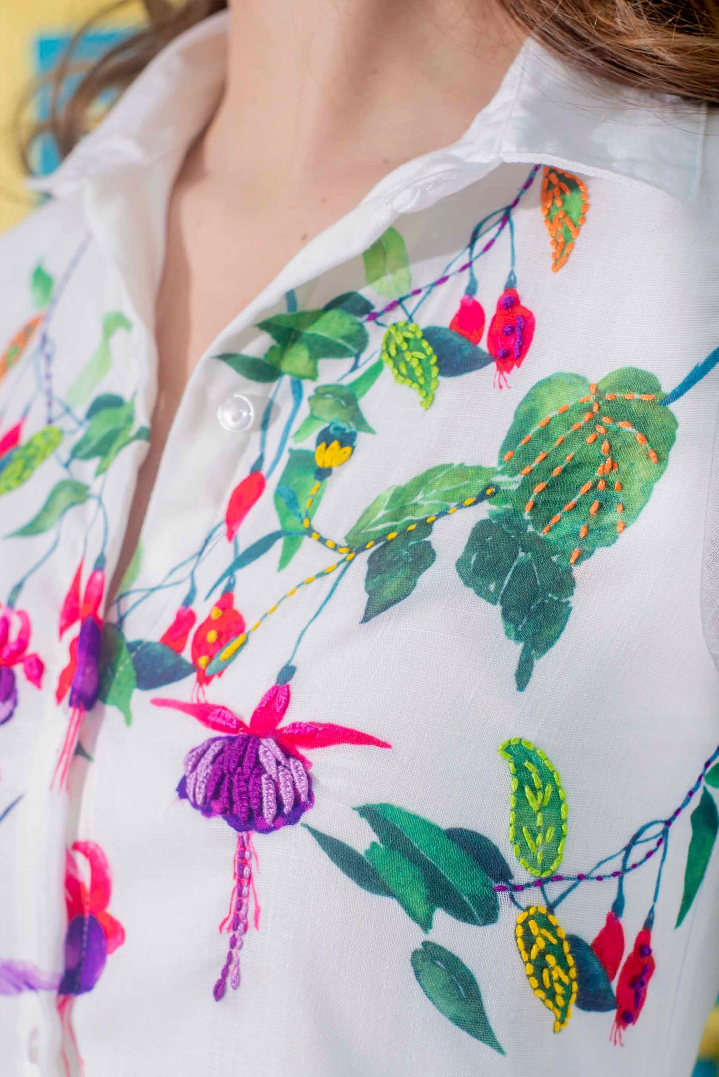 Vestido Camisero Colibríes Bordado a Mano