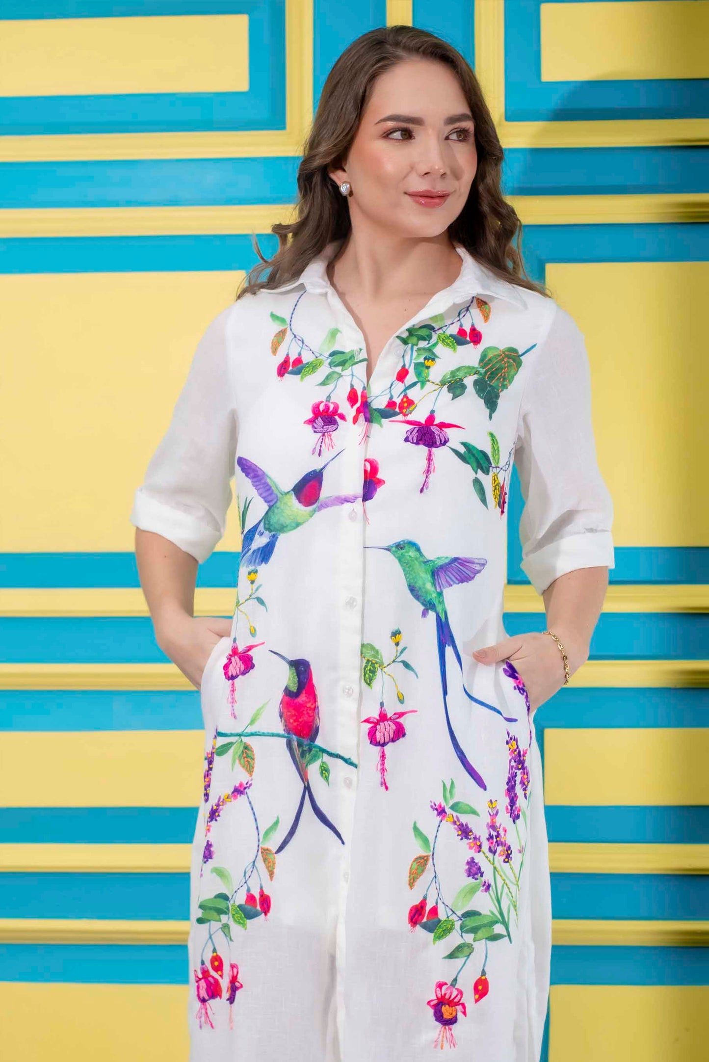 Vestido Camisero Colibríes Bordado a Mano
